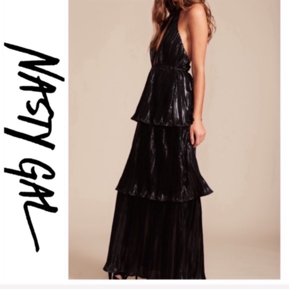 Nasty Gal Lioness Midnight Halter Pleated Maxi - Picture 2 of 6